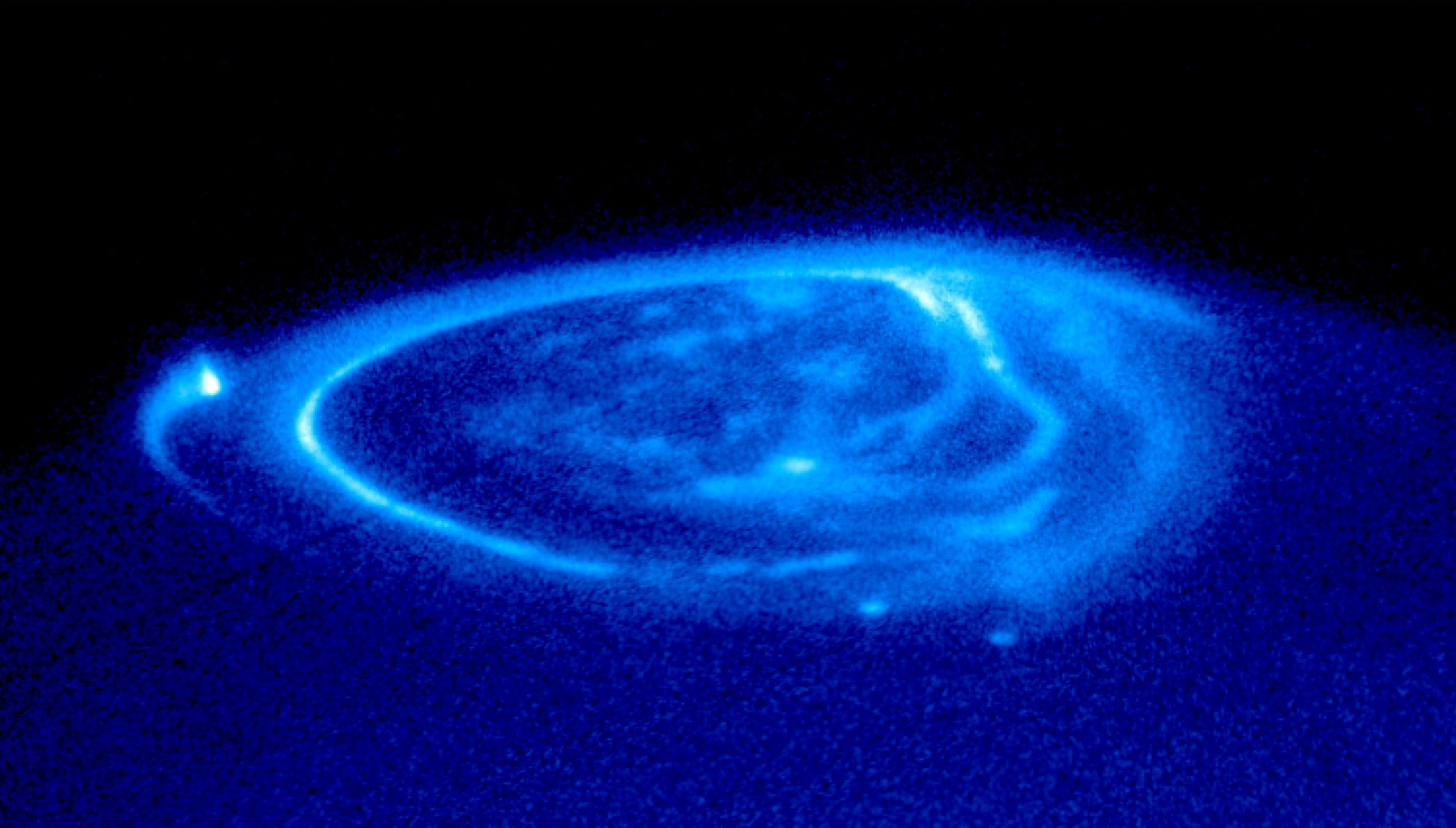 Aurora de Júpiter observada por el telescopio Hubble